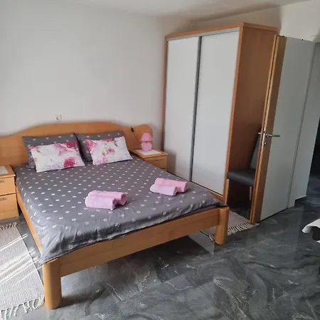 Anida Apartment